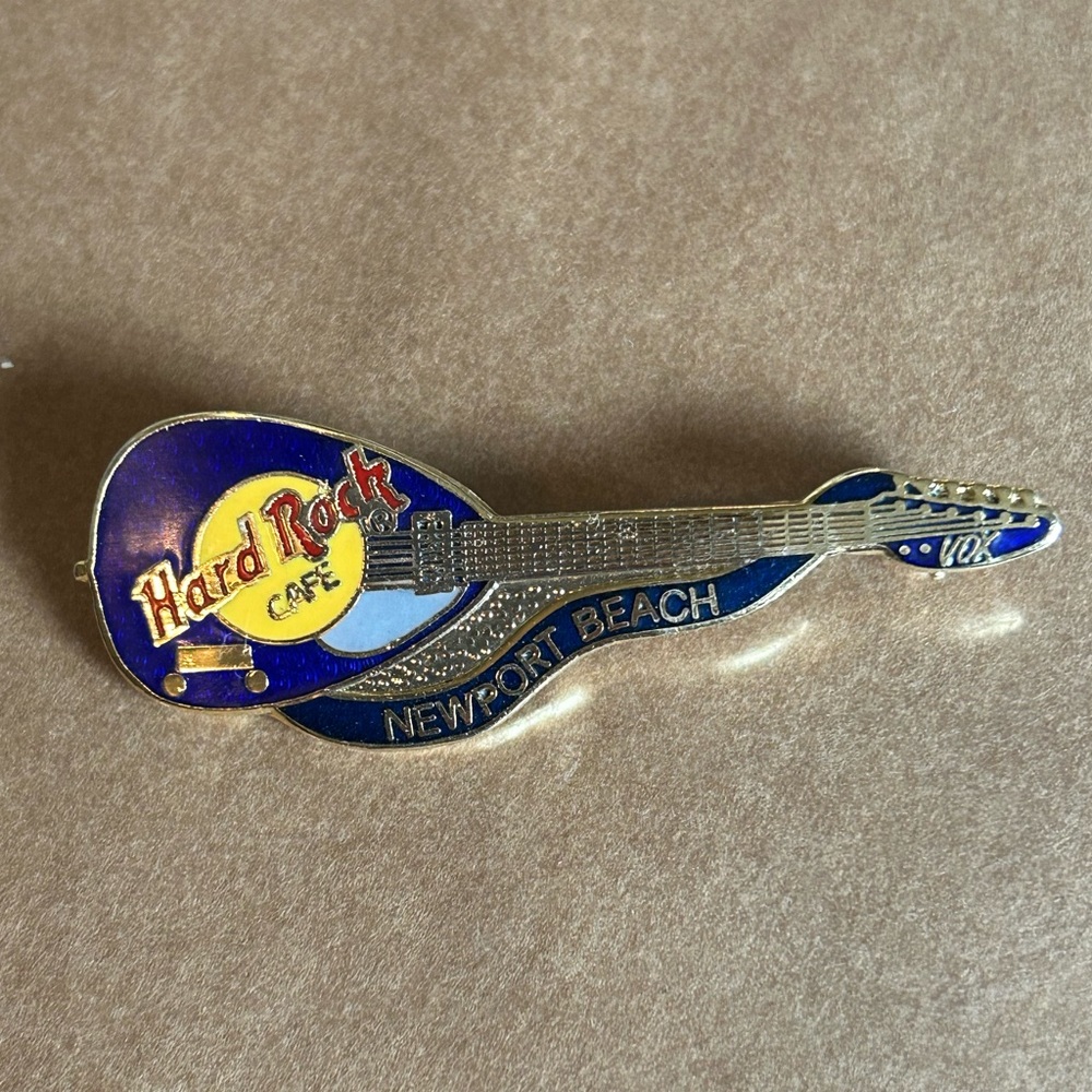 Vintage Hard Rock Cafe guitar pin Newport Beach